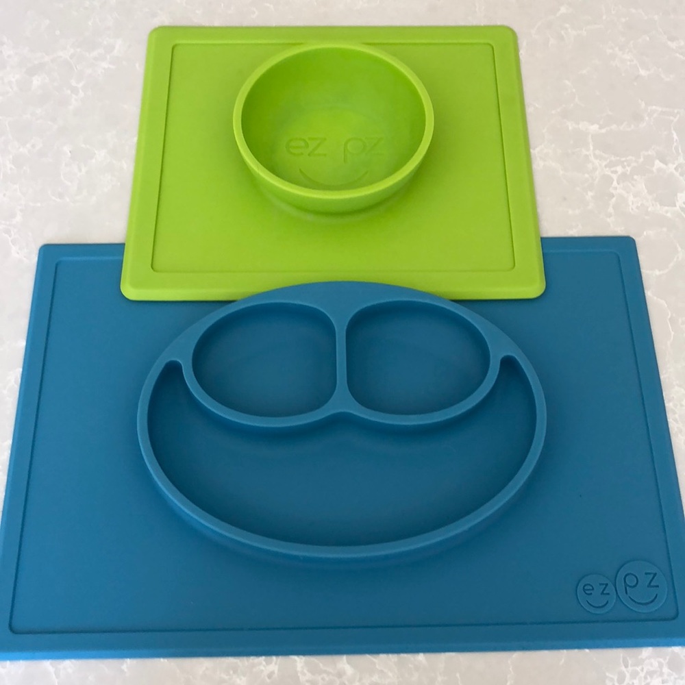 Ezpz plate and bowl. Lightly used. Selling as lot.